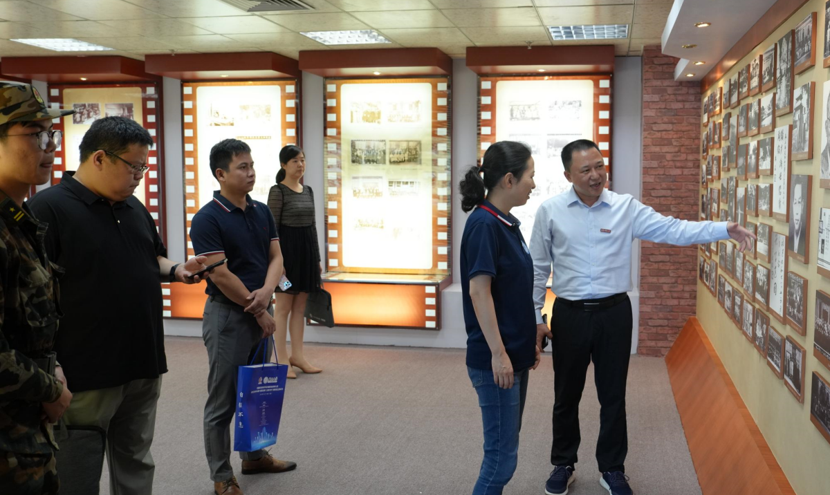 校领导带队赴福建高校调研并参加中国高教学会创新创业教育分会年会