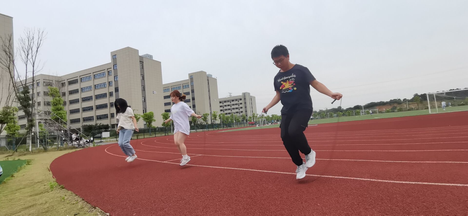 环化学院开展“向阳携行 共创未来”心理健康主题活动