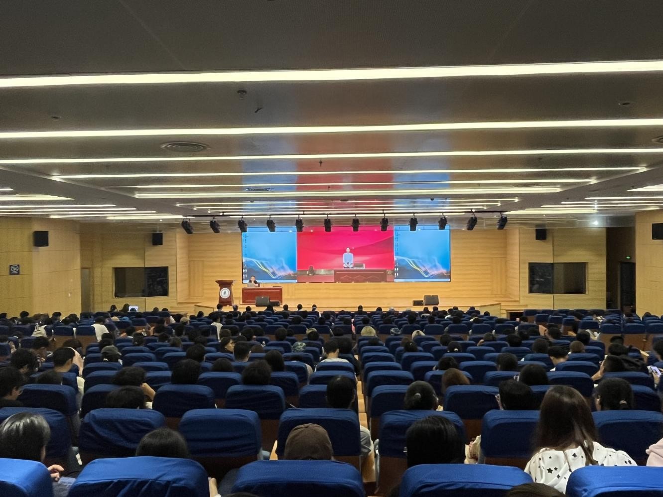 图片15.jpg