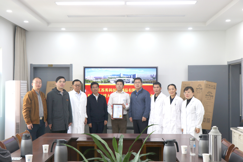 4d2b66e0-8cfa-49eb-8266-5a4681a62cd2.jpg