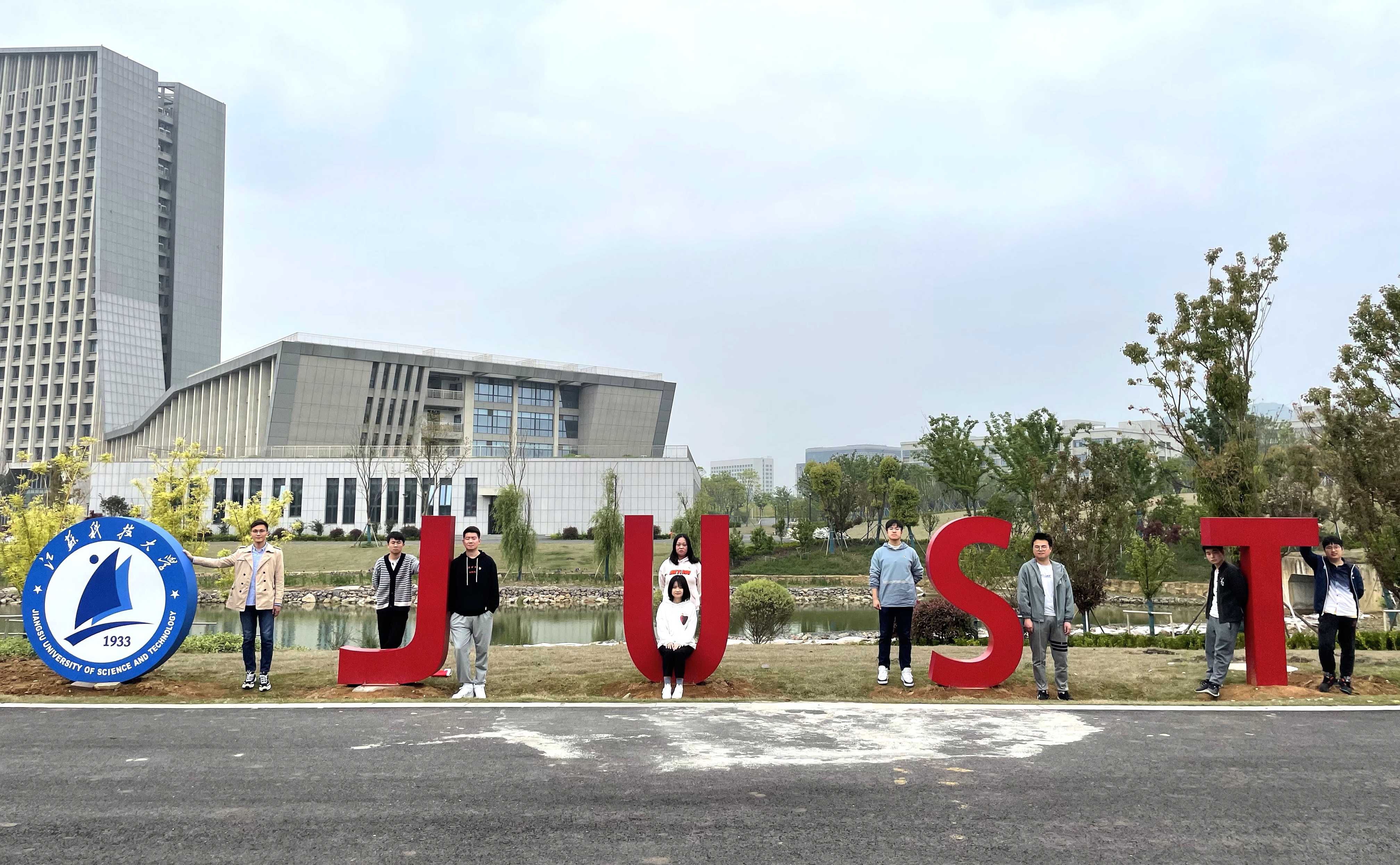 QQ图片20210425093209.jpg