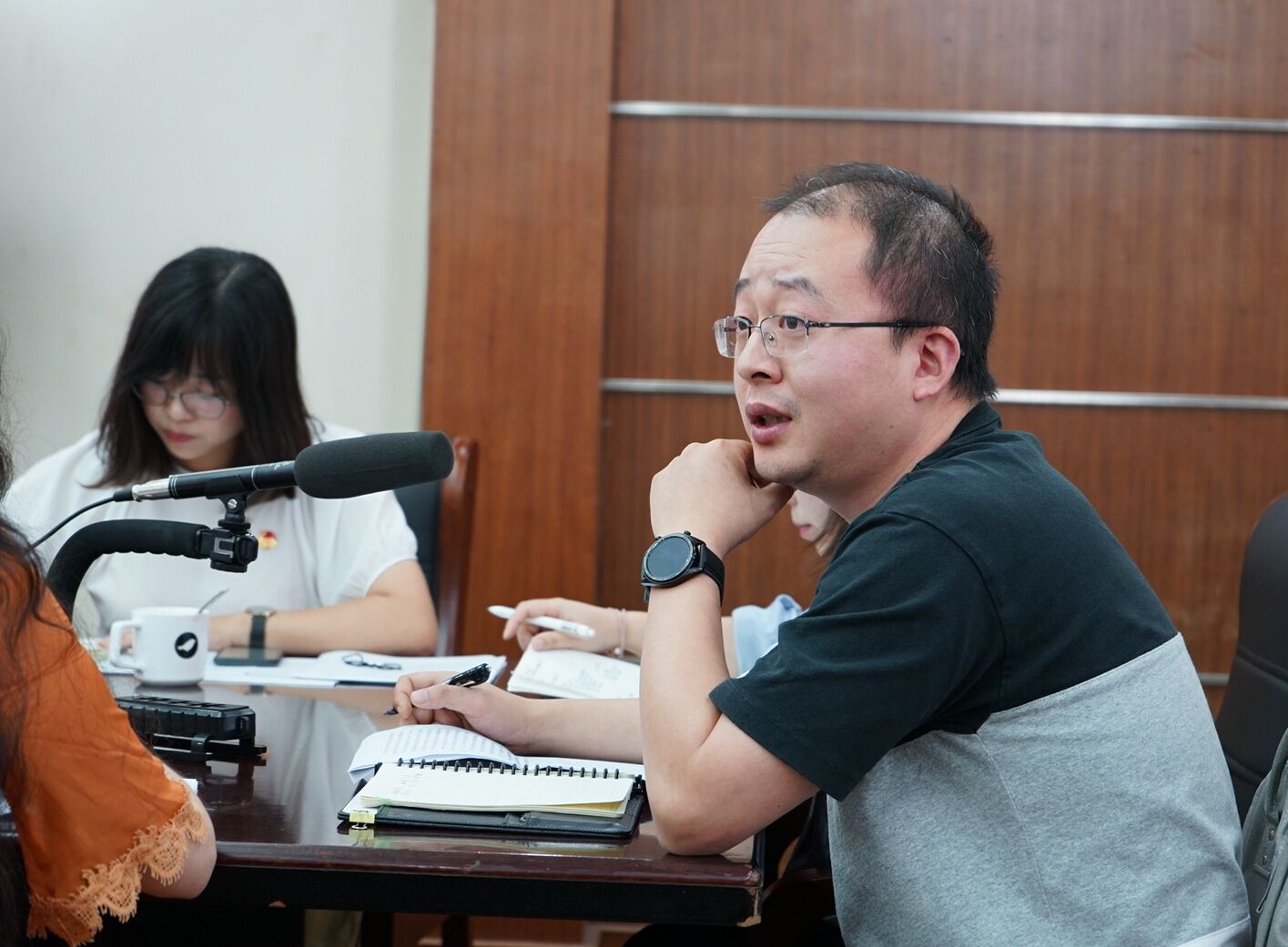 海波发言.jpg