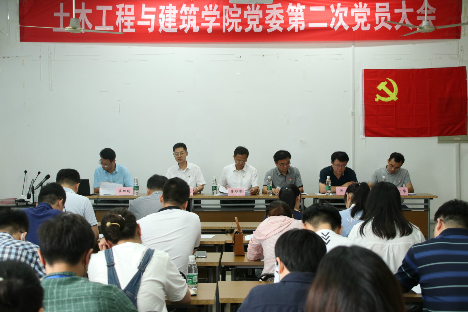 9afb67b0-0fbc-4fde-a89f-64dc271d181b.jpg