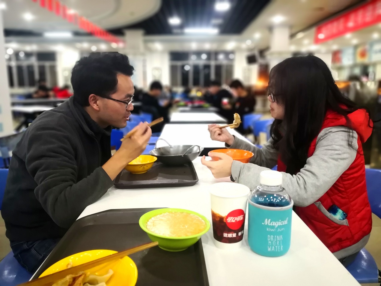 进食堂 (1).png